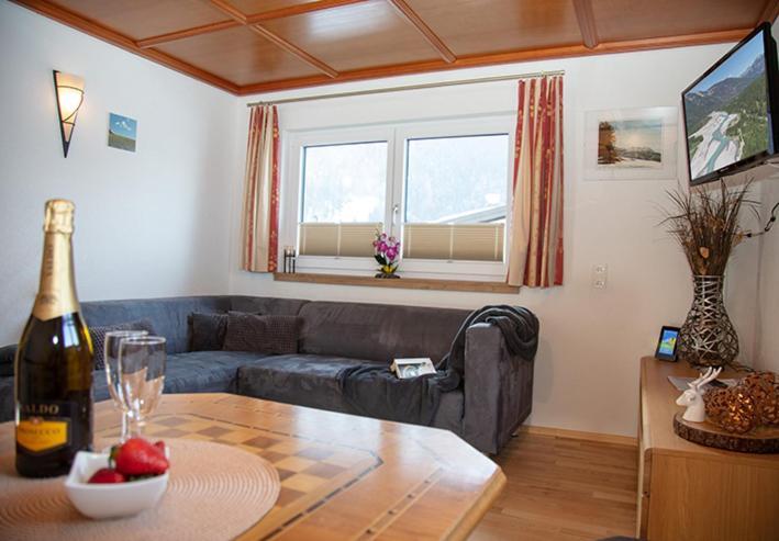 Ferienhaus Hochvogel Hinterhornbach Экстерьер фото